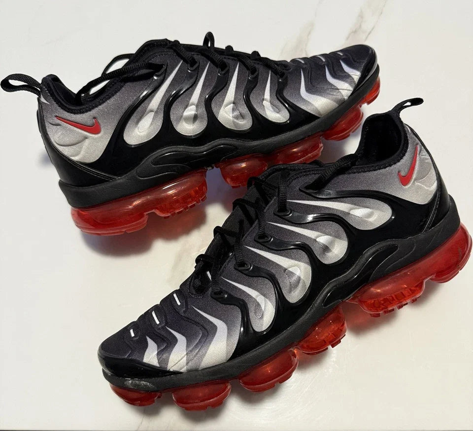 Nike Air VaporMax Plus Shark